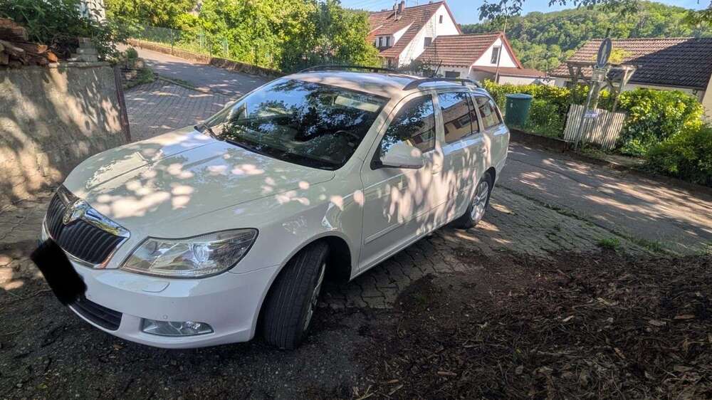 Skoda Octavia 332.002 km 2.999 &euro; Weil Im Schoenbuch 71093