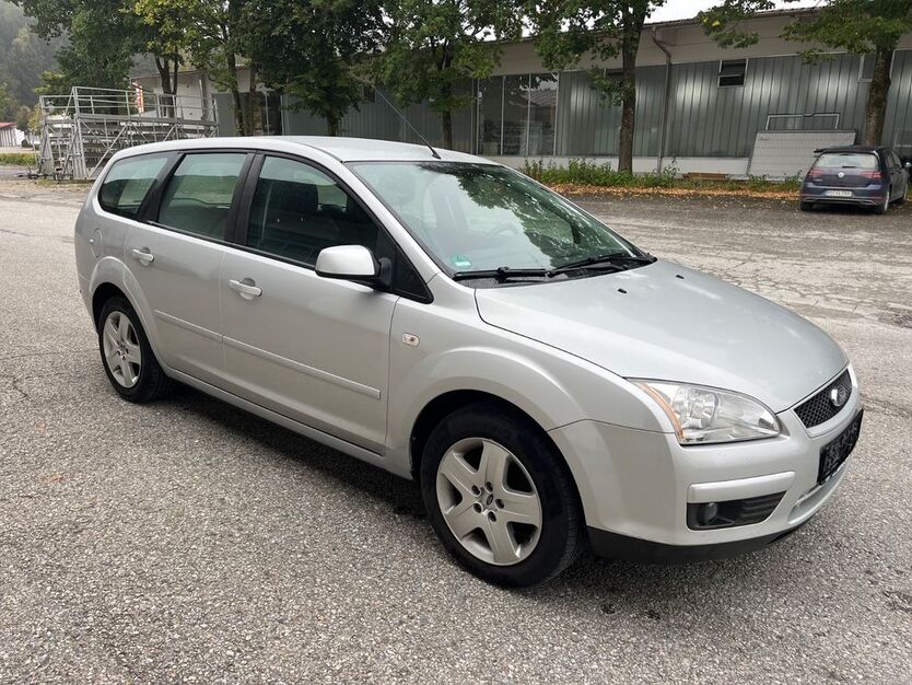 Ford Focus 155.000 km 1.999 € Bad Endorf 83093