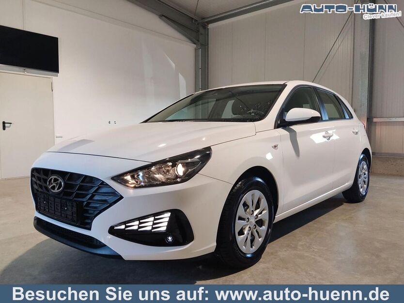Hyundai i30 6.520 km 17.490 € Wörth an der Donau 93086