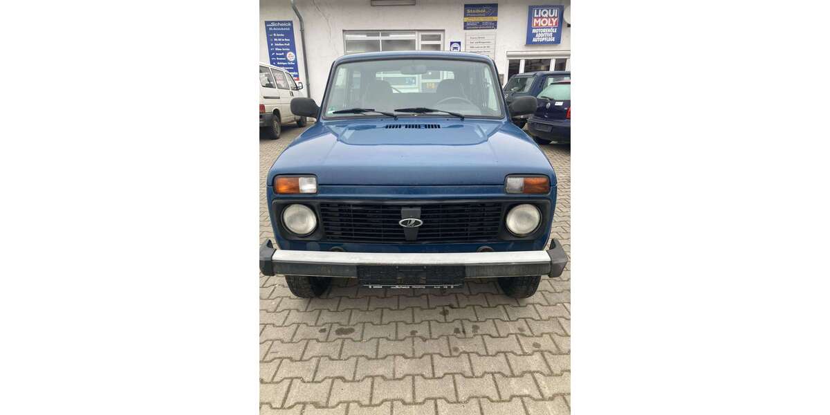 Lada Niva 111.675 km 6.800 € Oberpöring 94562