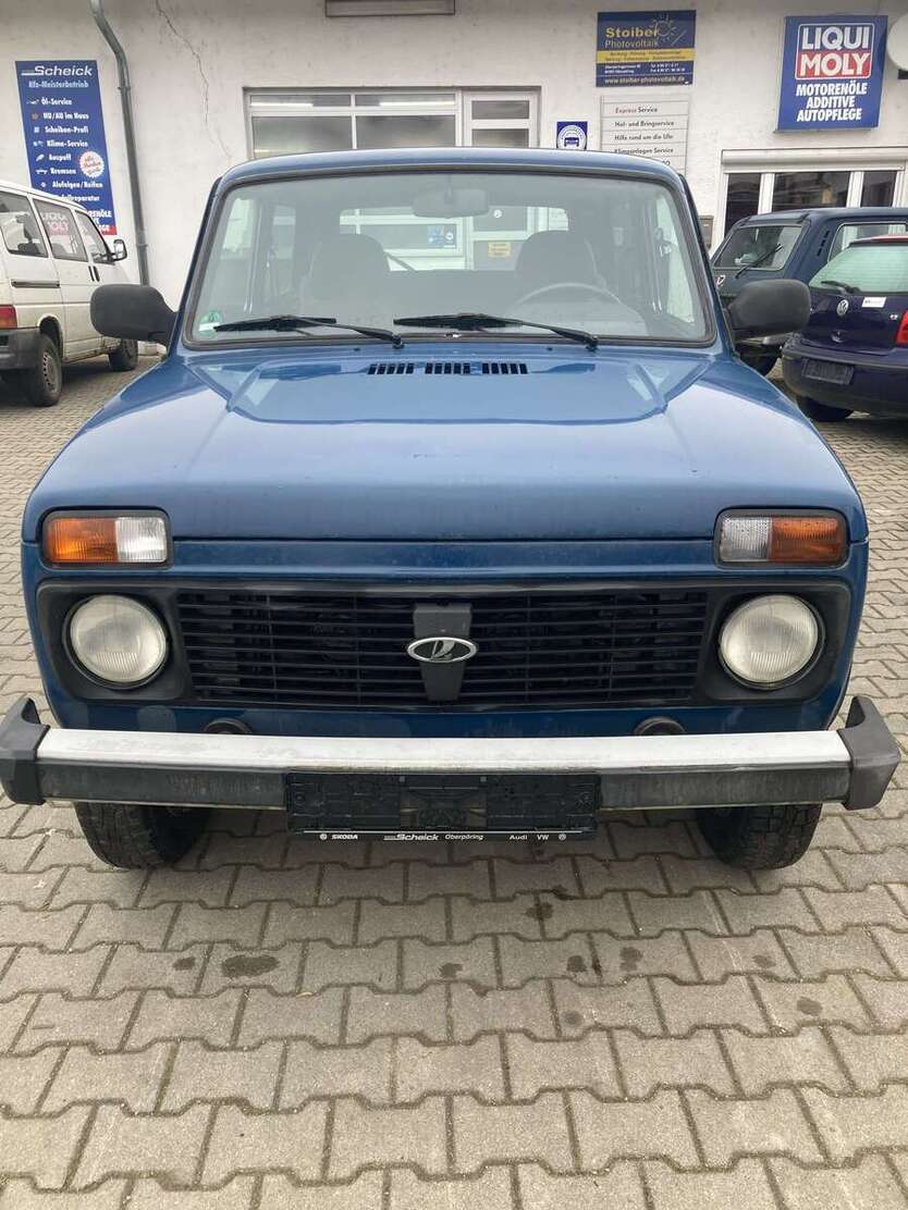 Lada Niva 111.675 km 6.800 € Oberpöring 94562