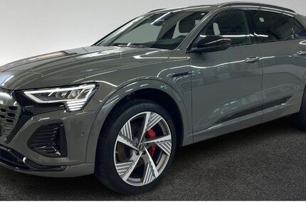 Audi Q8 e-tron 27.227 km 47.450 &euro; Hamburg 22529