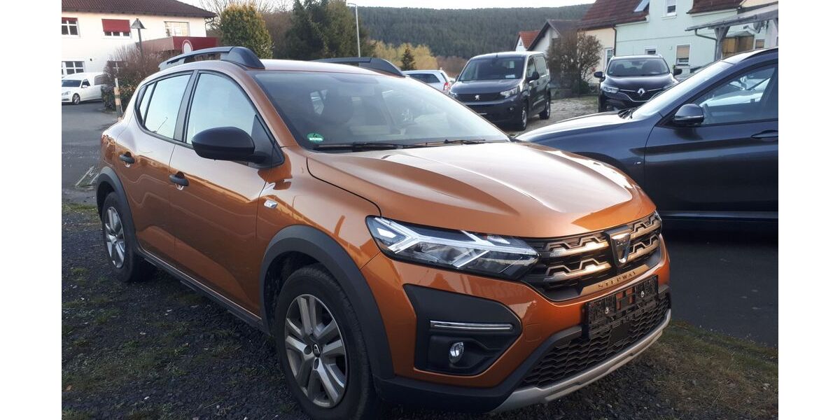 Dacia Sandero 101.000 km 9.750 &euro; Kronach-Gundelsdorf 96317