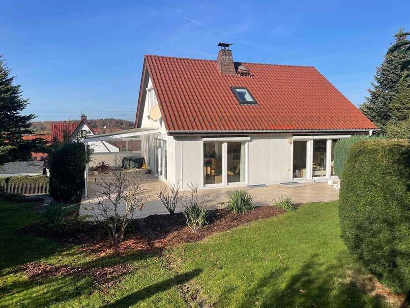Haus zum Kaufen in Bad Liebenstein 319.000 € 230 m²