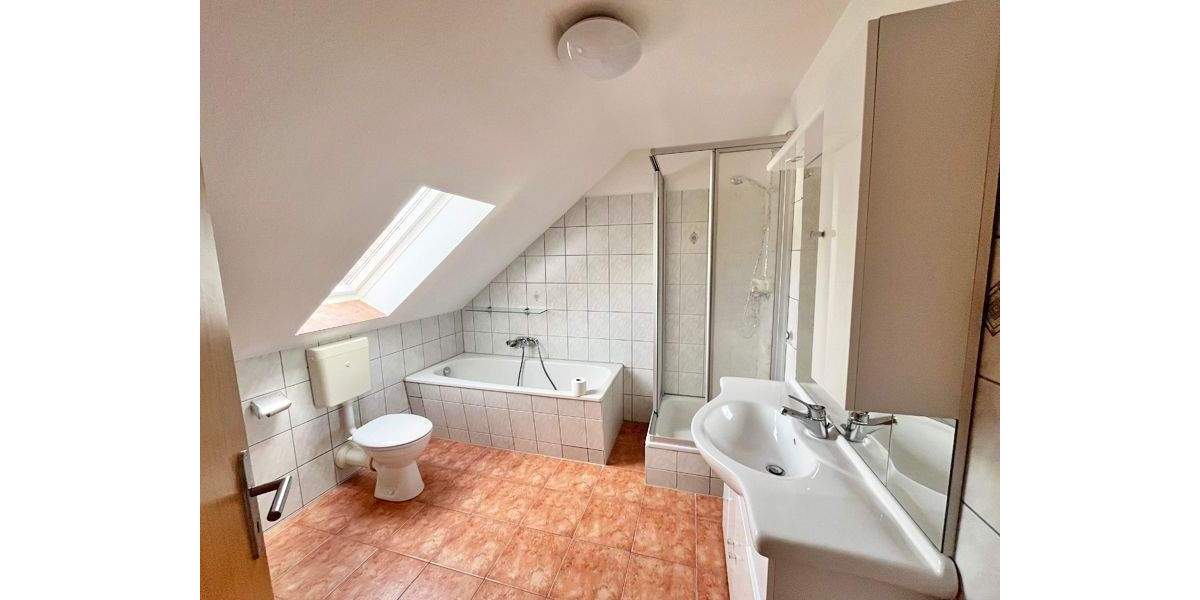 Mehrfamilienhaus, Wohnhaus Grimma Wetteritz - 4 Zimmer, 110 m&sup2;, 1.000&euro; | Angebot:24812405