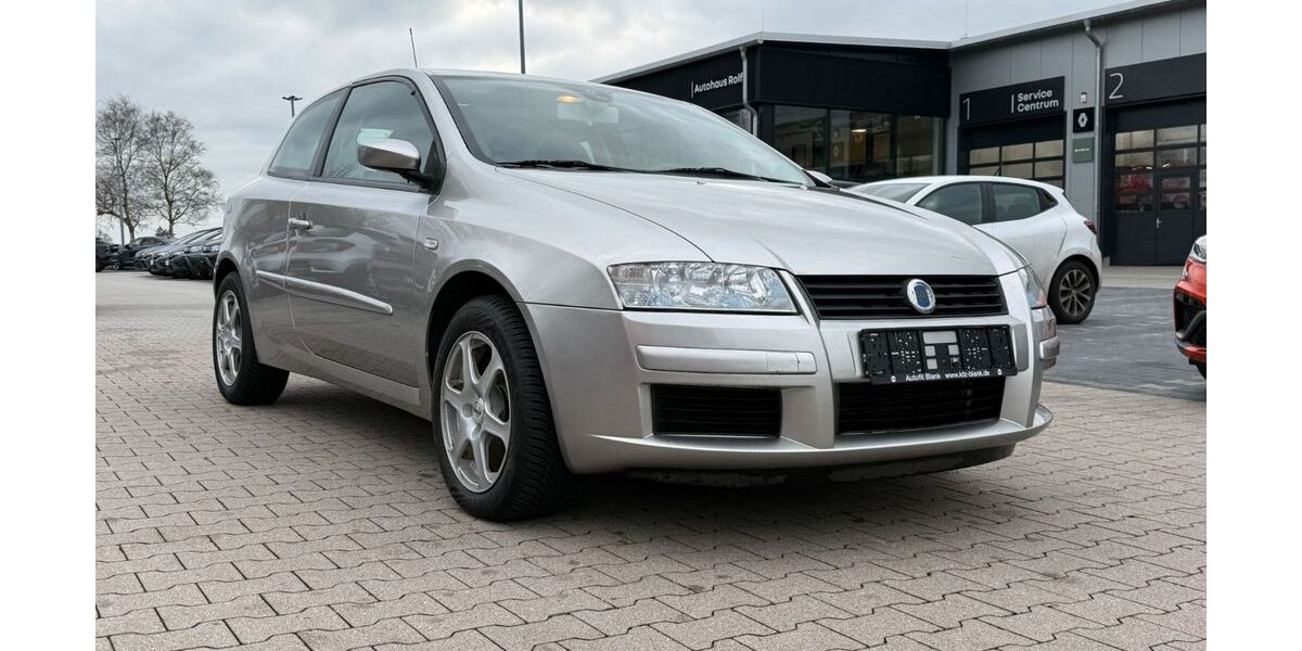 Fiat Stilo 8.400 km 5.900 &euro; Wiesmoor 26639