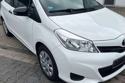 Toyota Yaris 88.200 km 4.450 € Dorsten 46282