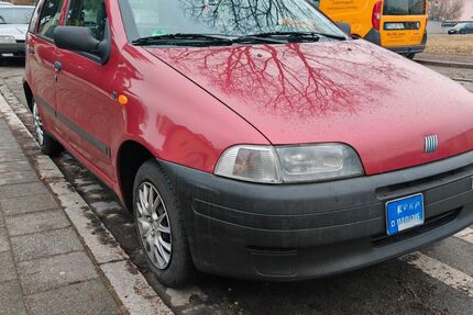 Fiat Punto 132.000 km 1.800 &euro; Nürnberg 90425