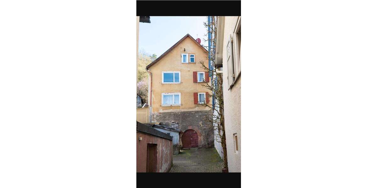 Einfamilienhaus Freudenberg - 5 Zimmer, 150 m&sup2;, 880&euro; | Angebot:22471514