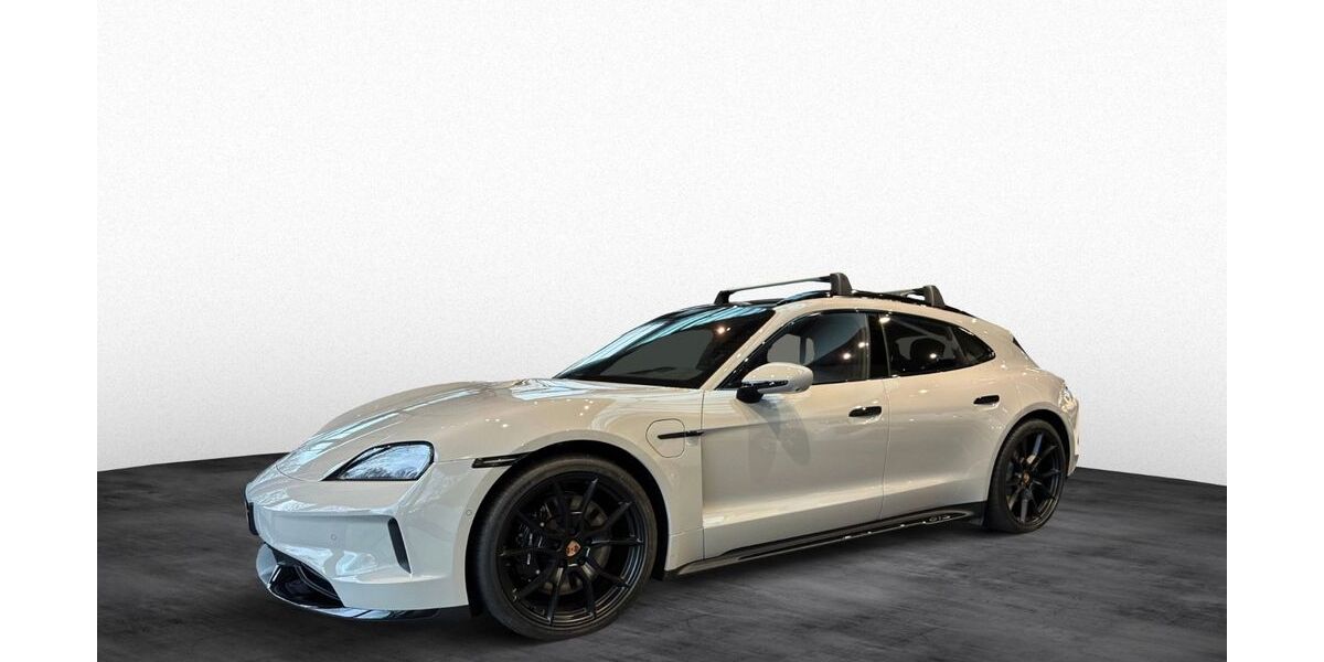 Porsche Taycan 6.500 km 159.980 &euro; Offenburg 77652
