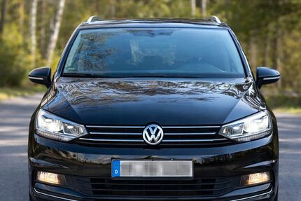 VW Touran 319.700 km 10.900 &euro; Wiesenburg Mark 14827