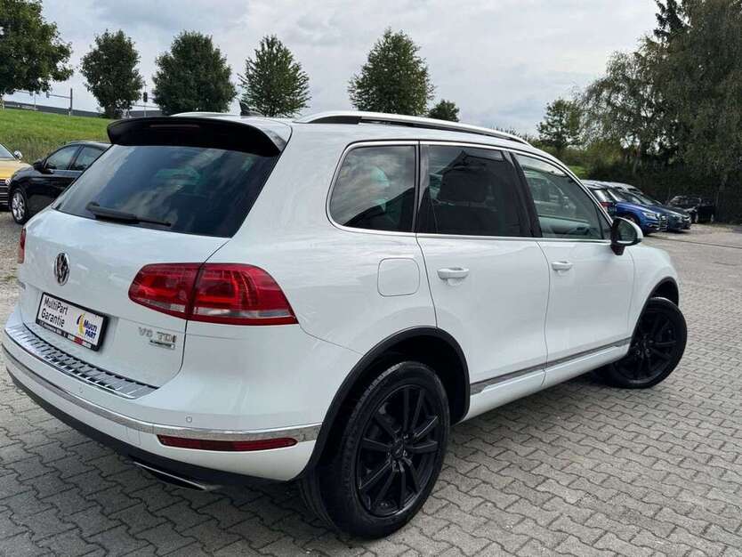 VW Touareg 129.000 km 23.900 € Göppingen 73033