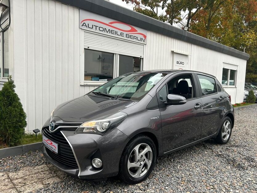 Toyota Yaris 293.000 km 6.700 € Berlin 13469