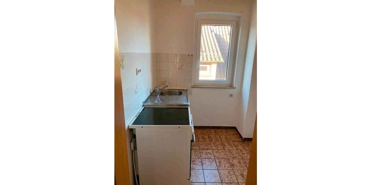 Dachgeschoßwohnung Heilbronn Frankenbach - 2 Zimmer, 35 m&sup2;, 425&euro; | Angebot:26640243