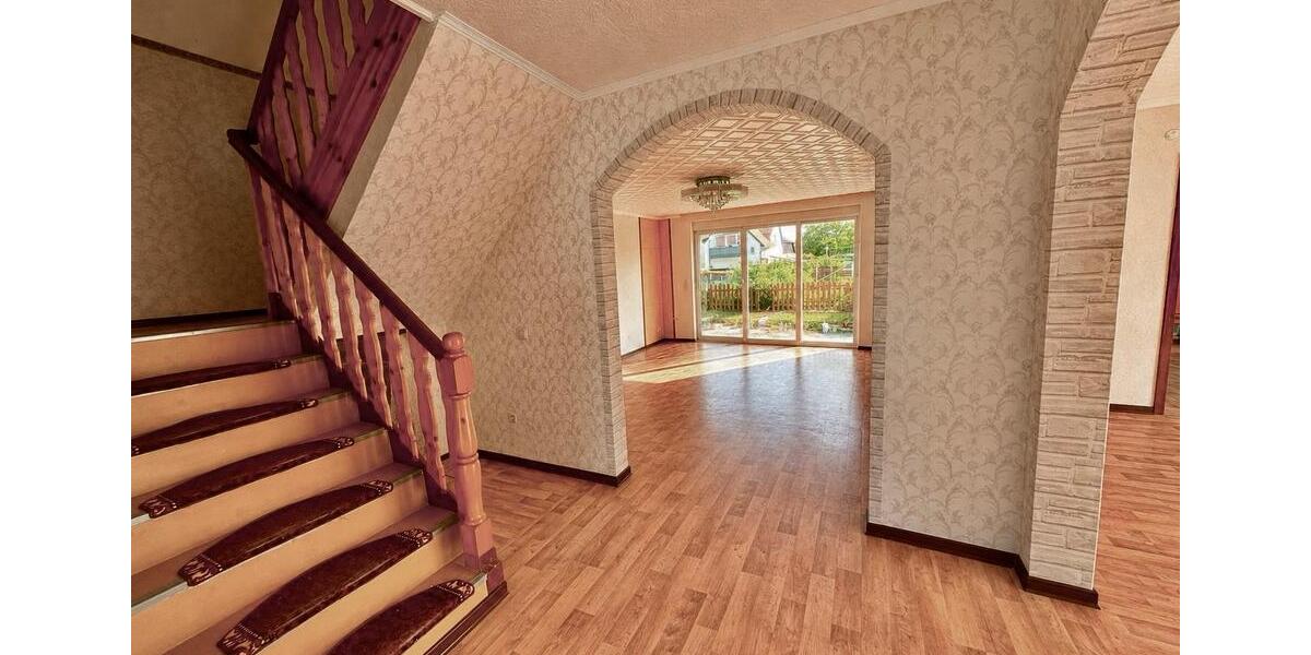 Doppelhaushälfte Hankensbüttel - 7 Zimmer, 165 m&sup2;, 230.000&euro; | Angebot:26786898