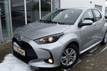 Toyota Yaris 25.000 km 18.800 &euro; Bad Gögging 93333