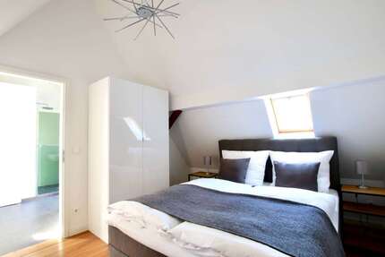 Zimmer Köln Altstadt-Nord - 1 Zimmer, 1.960&euro; | Angebot:27720157