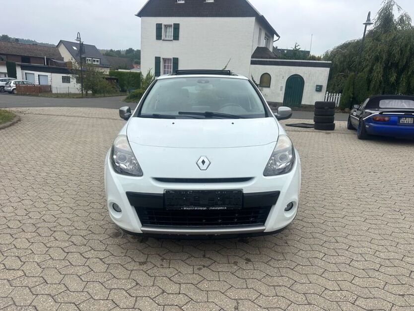 Clio