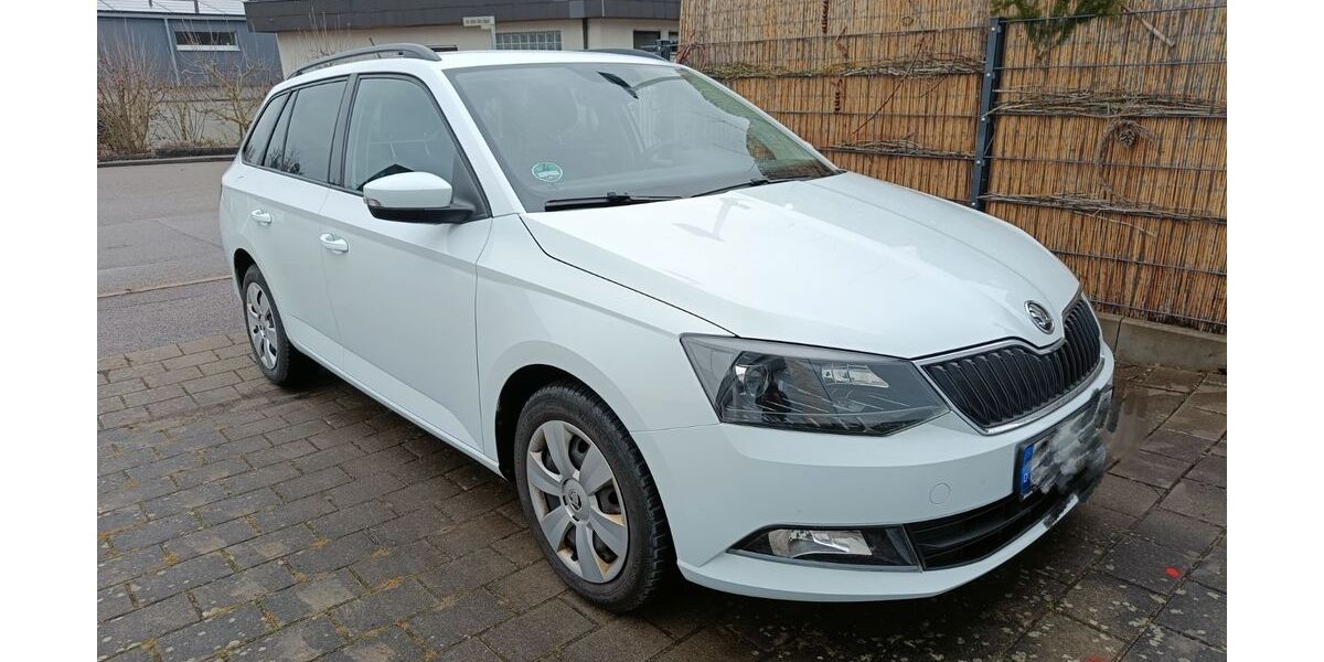 Skoda Fabia 120.000 km 7.200 &euro; Crailsheim 74564