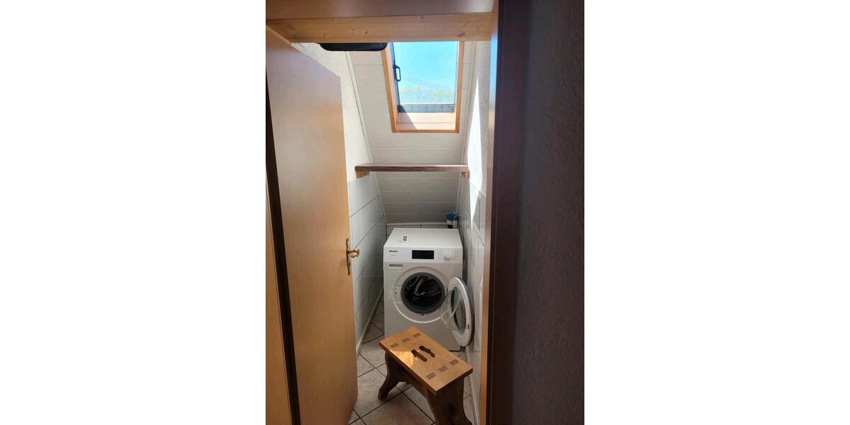 Dachgeschoßwohnung Plattling - 2 Zimmer, 80 m&sup2;, 780&euro; | Angebot:26407114