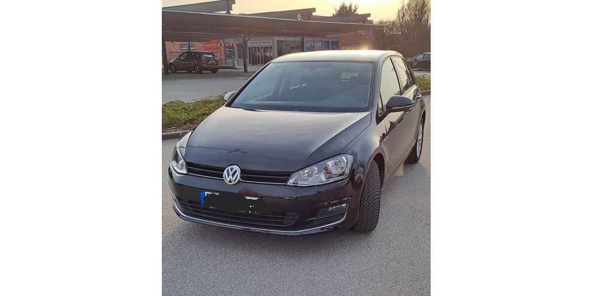 VW Golf 108.500 km 9.799 &euro; Klein Nordende 25336