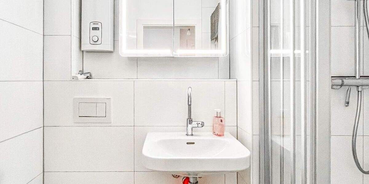 Etagenwohnung Düsseldorf Altstadt - 2 Zimmer, 39 m&sup2;, 995&euro; | Angebot:25529705