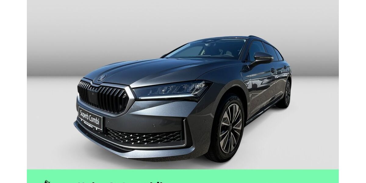 Skoda Superb 1.111 km 43.895 &euro; Weinstadt-Endersbach 71384