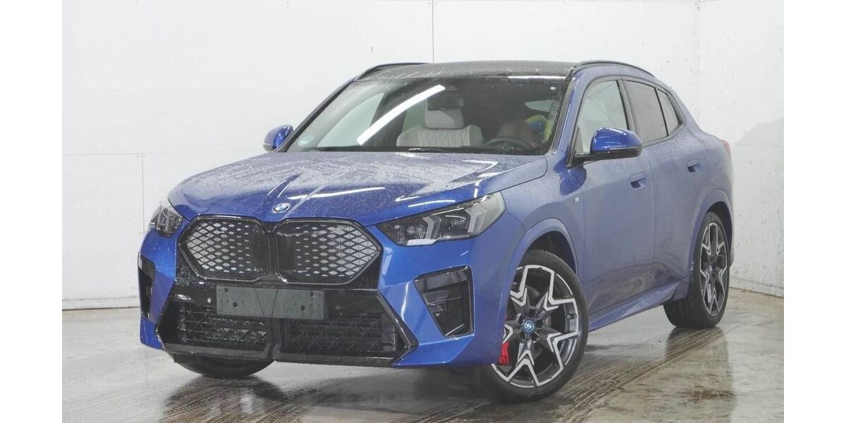 BMW iX2 20.730 km 51.740 &euro; Gelsenkirchen 45897