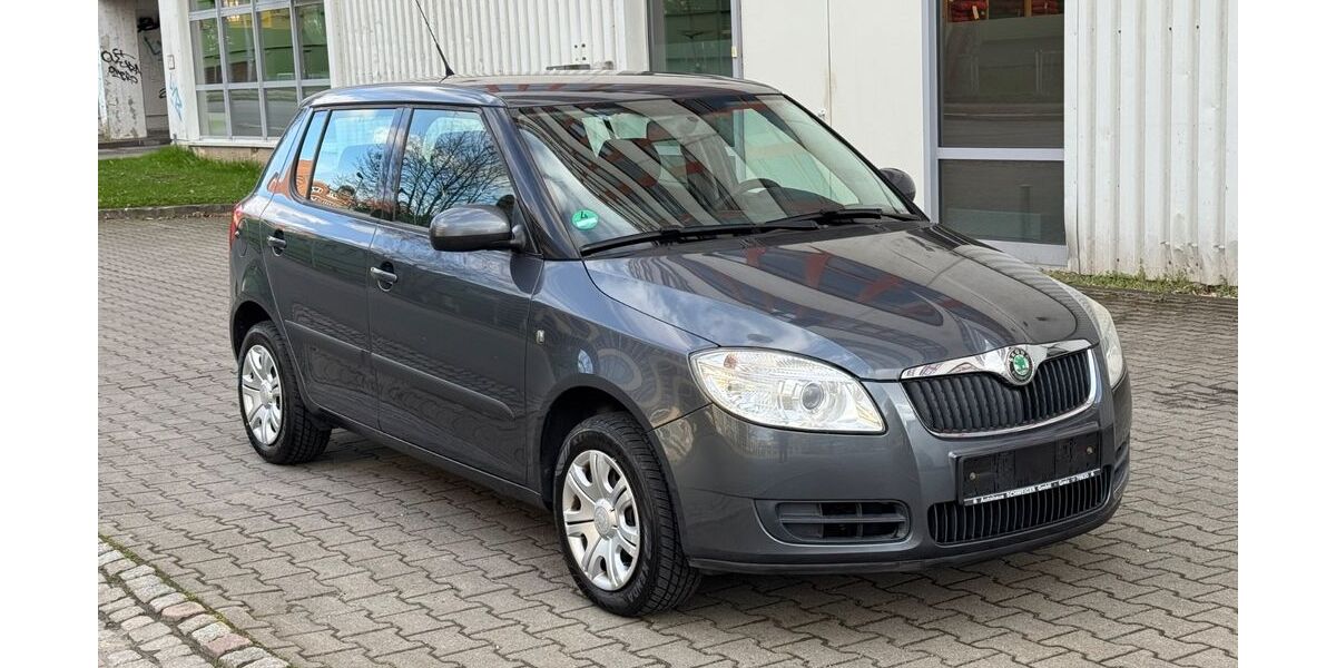 Skoda Fabia 105.000 km 2.490 &euro; Chemnitz 09120