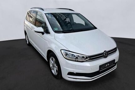 VW Touran 77.314 km 27.940 &euro; Dessau-Roßlau 06842