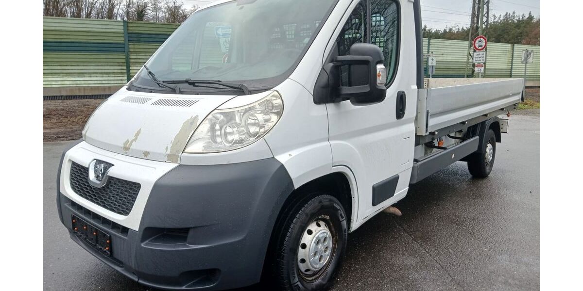 Peugeot Boxer 193.000 km 9.900 &euro; Rüsselsheim 65428