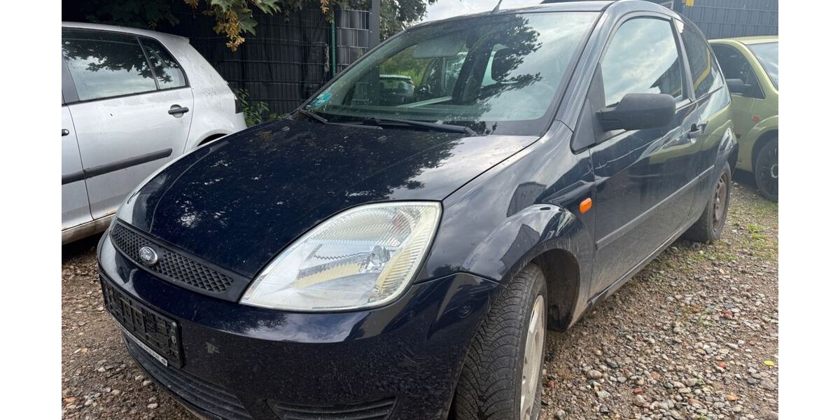 Ford Fiesta 180.000 km 599 &euro; Göttingen 37079