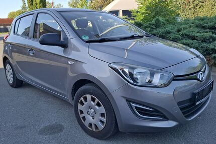 Hyundai i20 162.000 km 1.990 &euro; Derenburg 38895