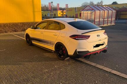 Hyundai i30 103.000 km 22.000 &euro; Hamm 59073