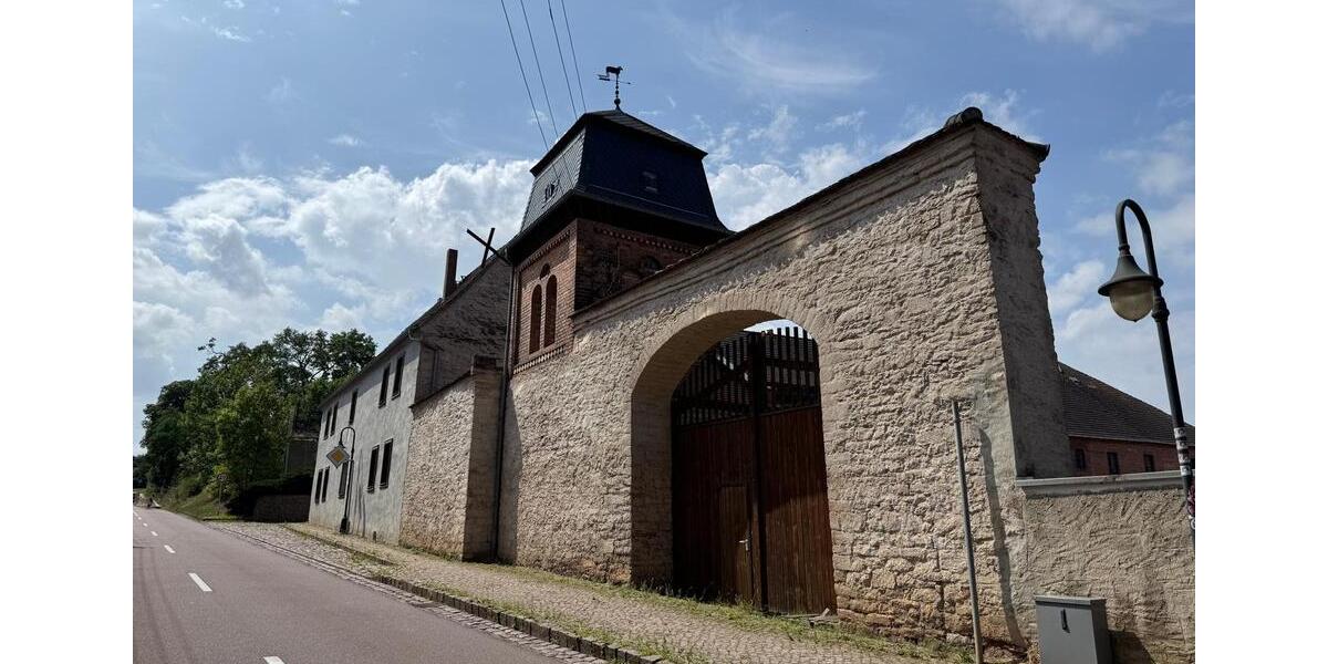 Mehrfamilienhaus mit Grundstück zimmer