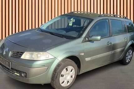 Renault Megane 153.977 km 2.980 &euro; Dresden 01328