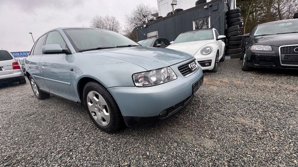 Audi A3 200.000 km 2.250 &euro; Kiel 24146