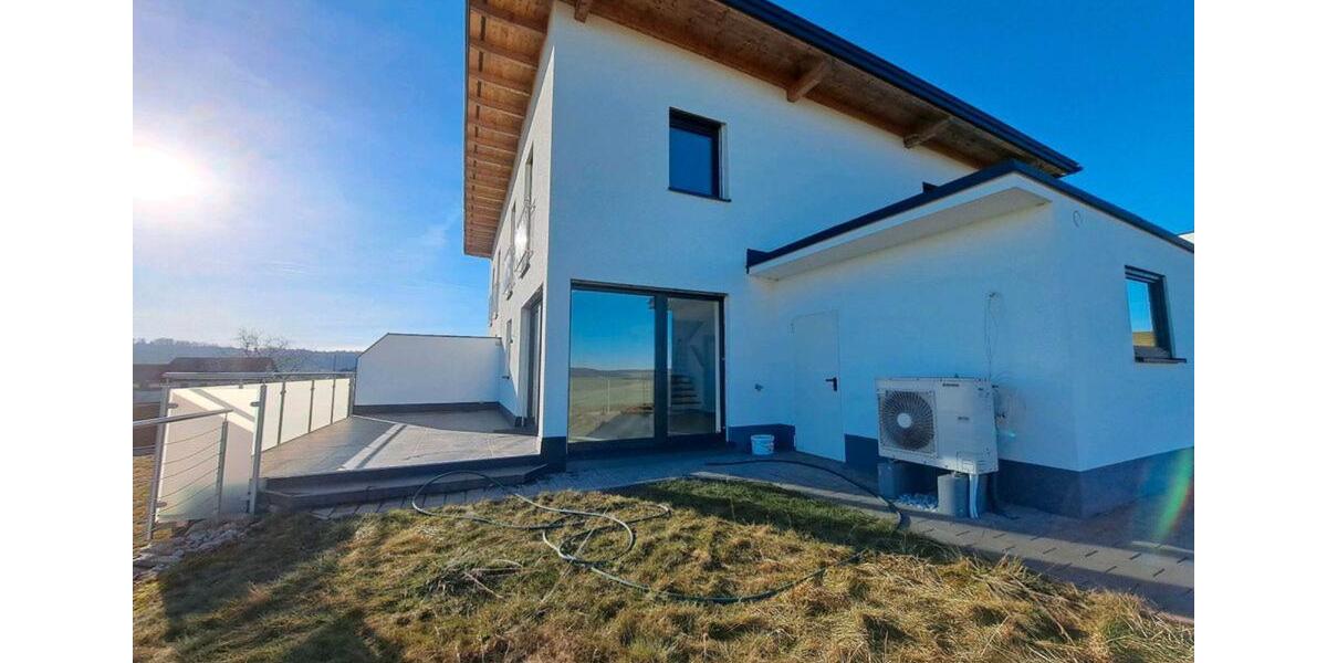 Einfamilienhaus Burghausen - 5 Zimmer, 181 m&sup2;, 679.000&euro; | Angebot:25592775