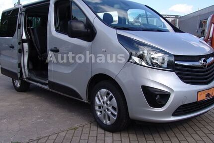 Opel Vivaro 116.000 km 19.900 € Berlin 12681