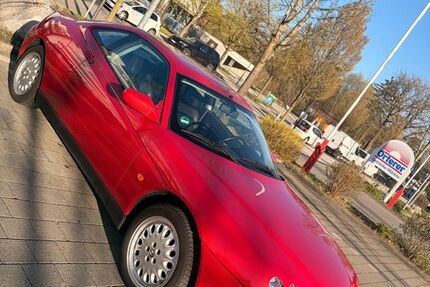 Alfa Romeo GTV 91.000 km 4.950 &euro; München 81679