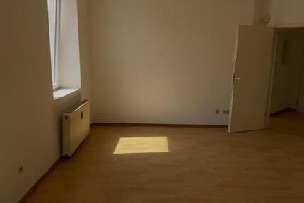 Zu Vermieten : 2 Zimmer Wohnung in Pirmasens