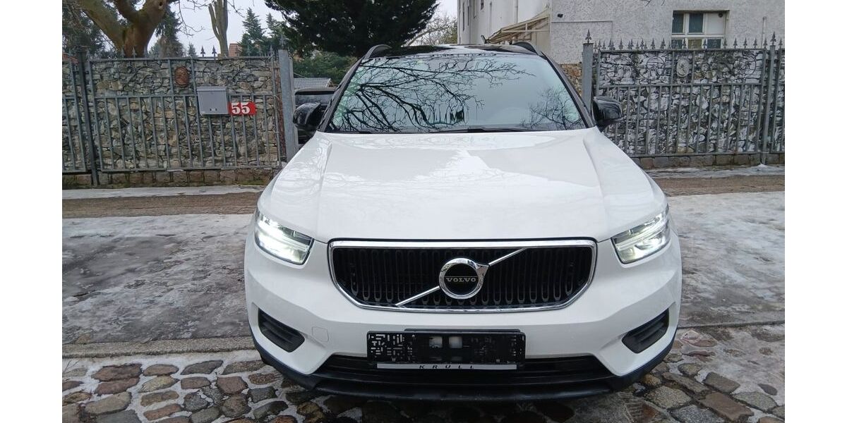 Volvo XC40 168.000 km 15.900 &euro; Berlin 12357