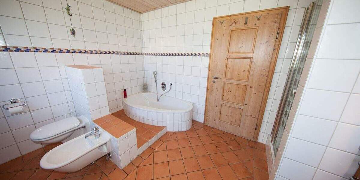 Einfamilienhaus Bad Rodach Heldritt - 7 Zimmer, 280 m&sup2;, 794.000&euro; | Angebot:25706988