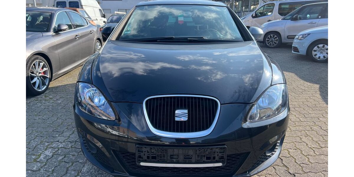 Seat Leon 190.000 km 1.899 &euro; pforzheim 75179