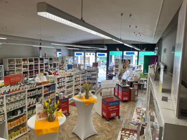 Einzelhandel in Wolfenbüttel 1.950 € 146 m²