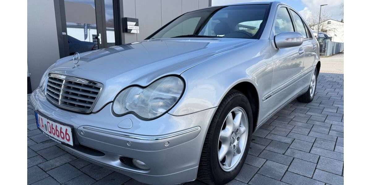 Mercedes-Benz C 180 70.700 km 4.999 &euro; Gondelsheim 75053