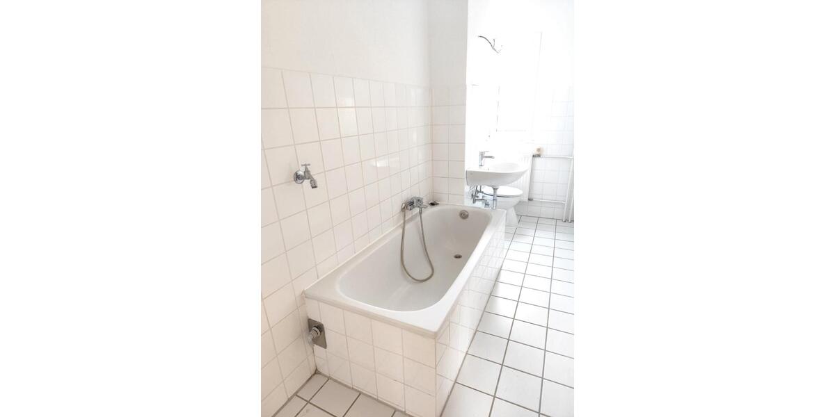 Etagenwohnung Hagenow - 4 Zimmer, 73 m&sup2;, 450&euro; | Angebot:23428064