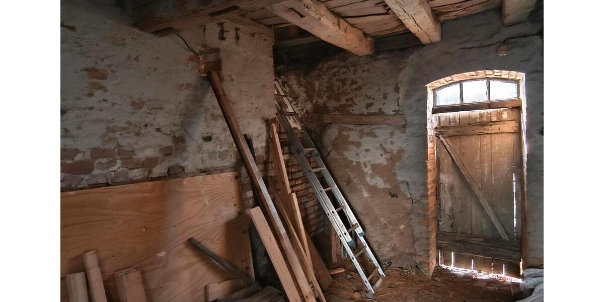 Bauernhaus, Landhaus Delitzsch - 5 Zimmer, 150 m&sup2;, 215.000&euro; | Angebot:25856260