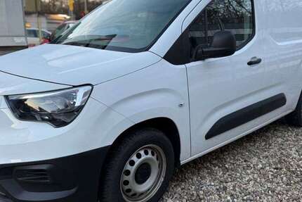 Opel Combo 96.146 km 11.499 &euro; Essen 45143