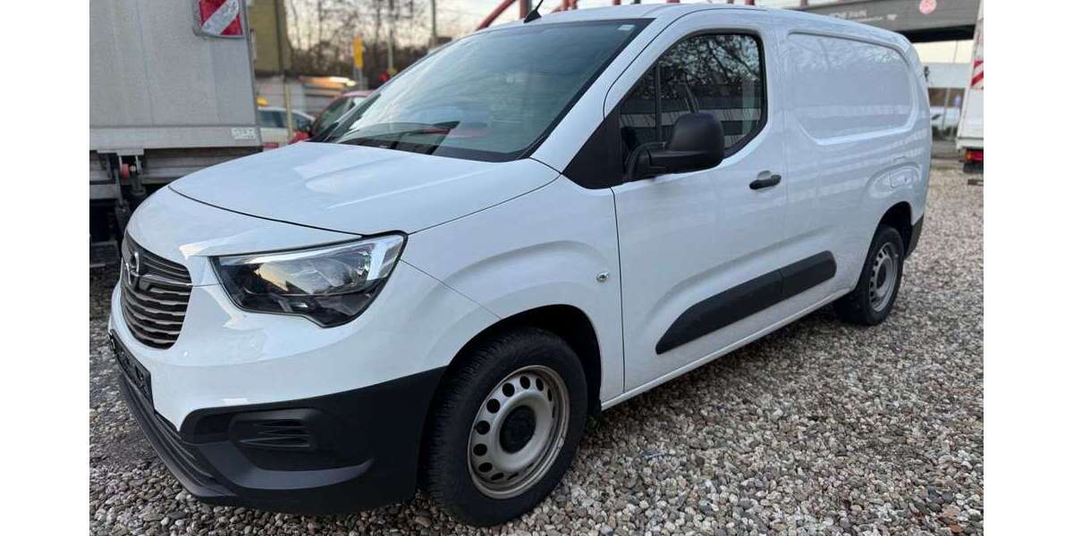 Opel Combo 96.146 km 11.499 &euro; Essen 45143